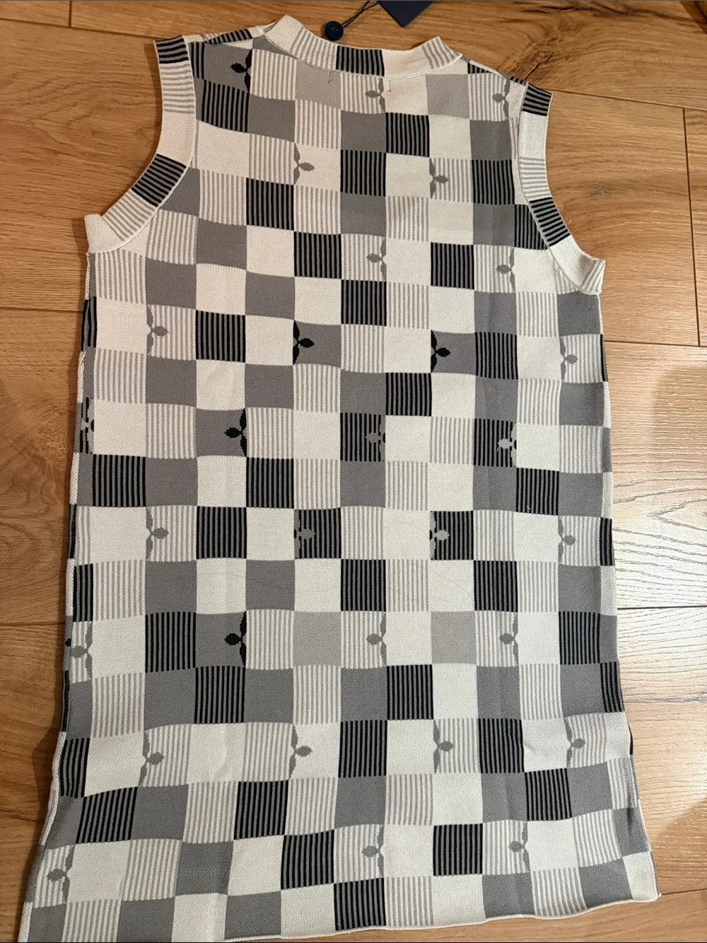Louis Vuitton Black & White monogram Knit dress